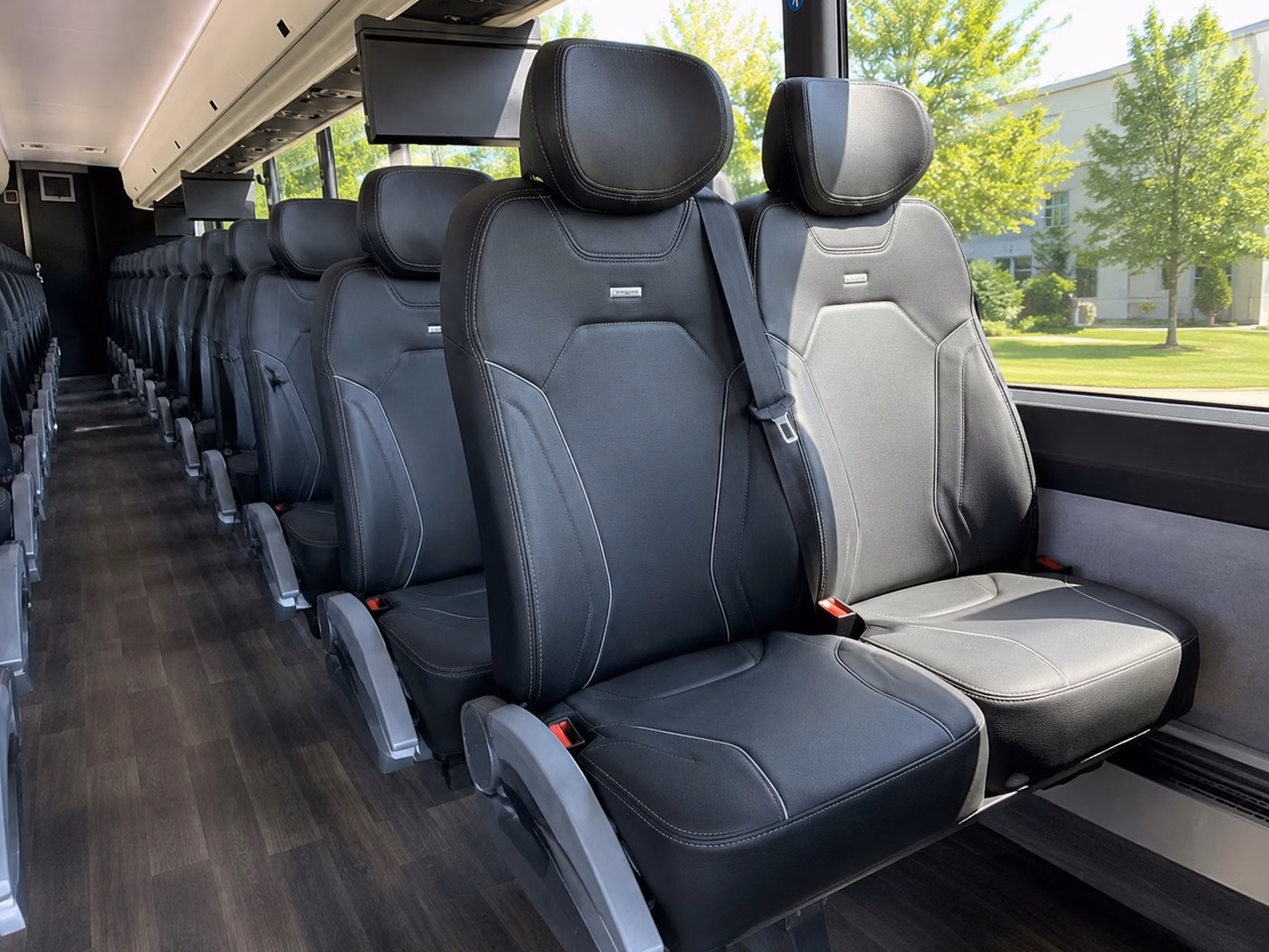 does the day of the week change what a charter bus costs in sarasota florida