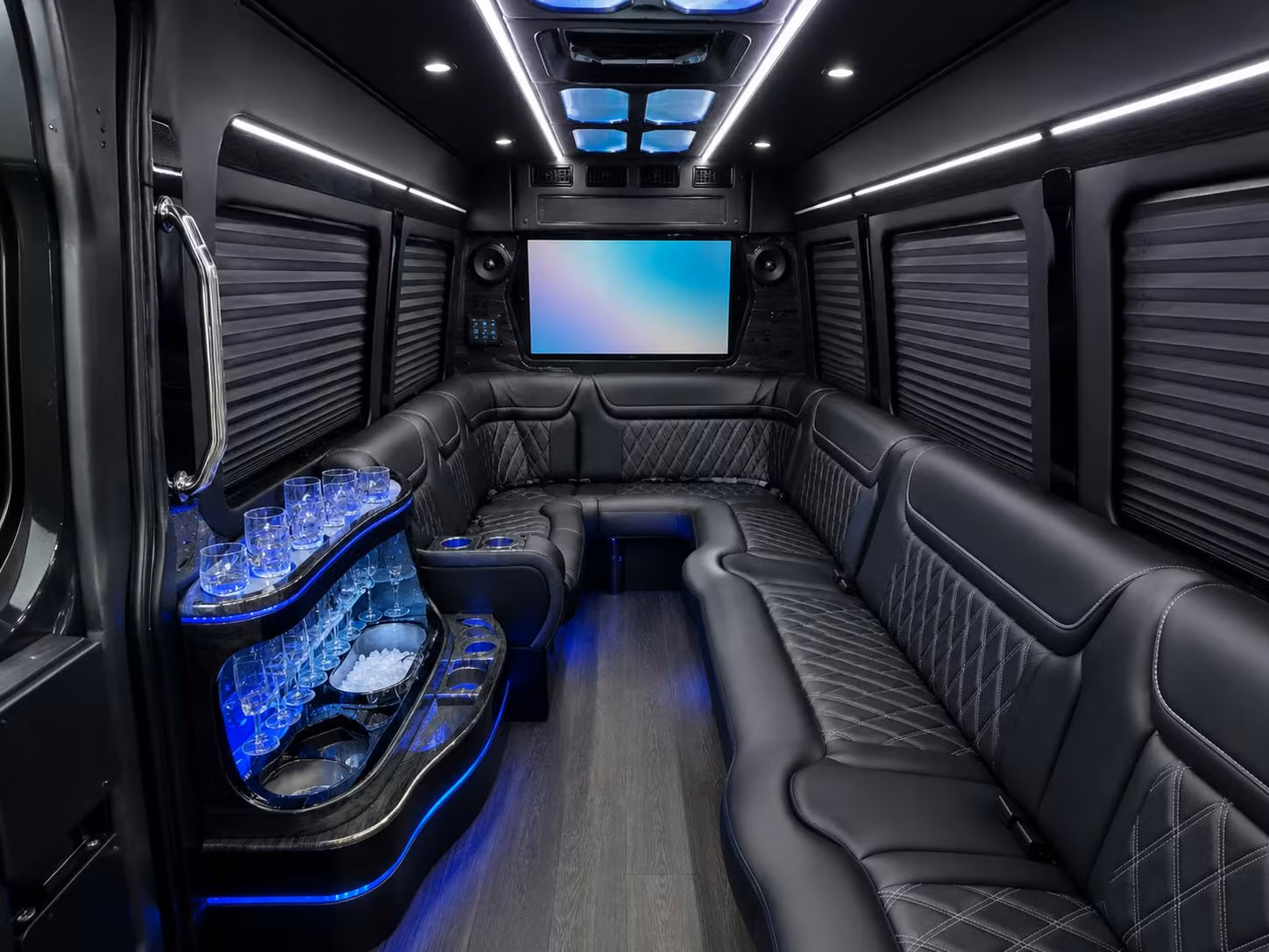 safe reliable prom night transportation across sarasota county