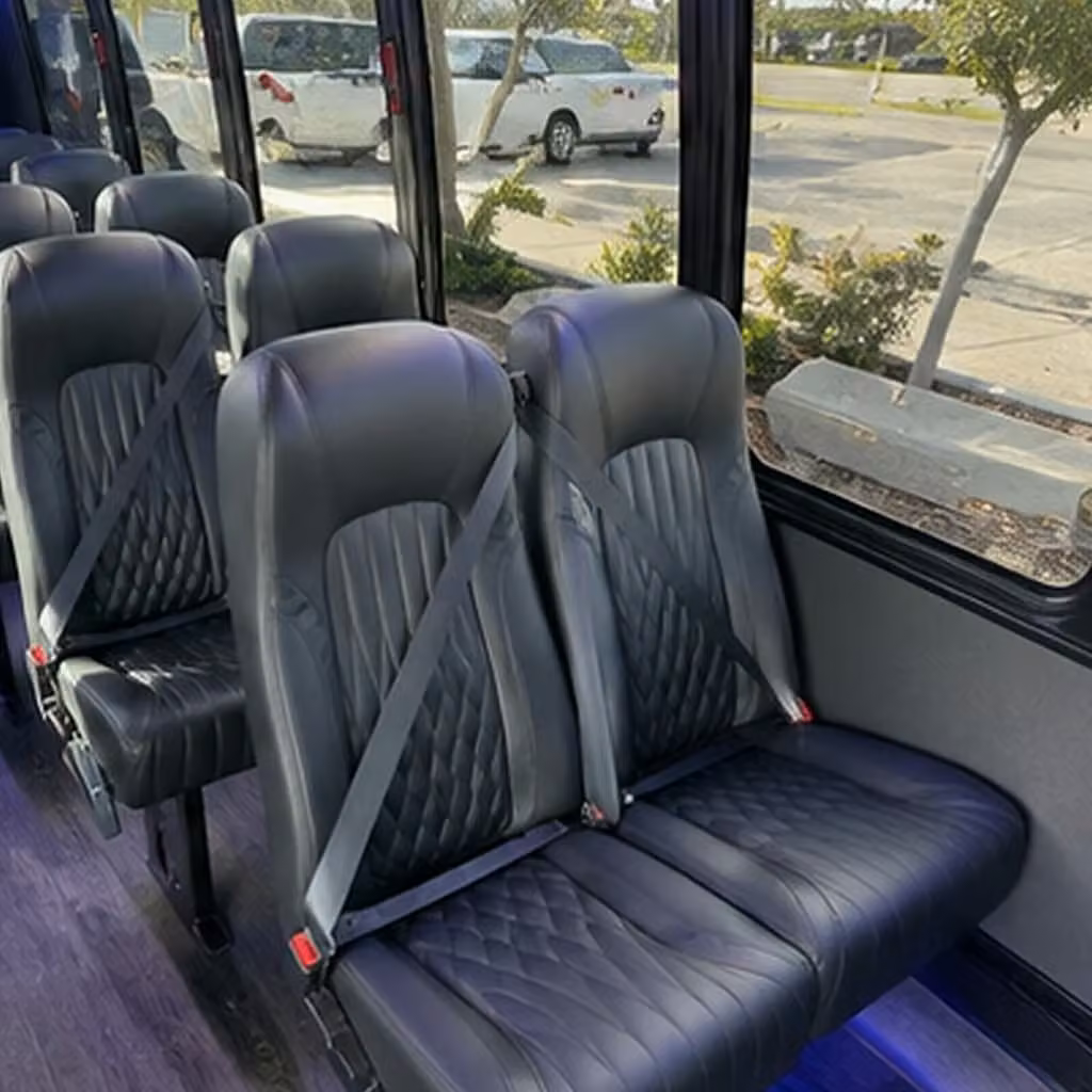 sarasota 15 passenger minibus rental
