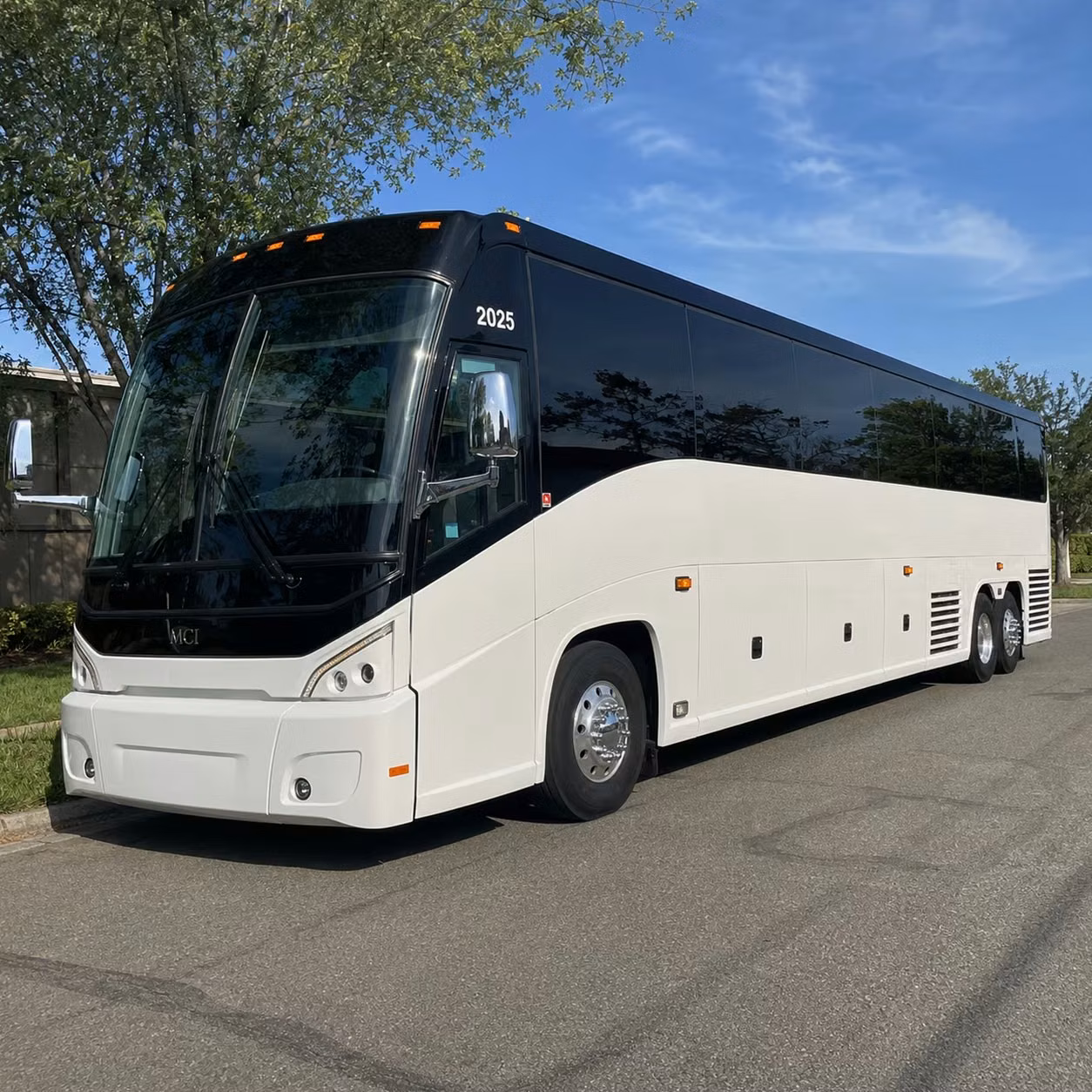 sarasota charter bus rental fleet